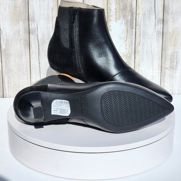 NEW - Clarks Women's Collection Kepley Erin Booties - Size 8.5 M - Color Black - Picture 4 of 5